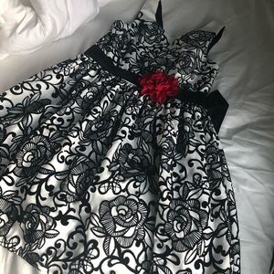 Girls dress